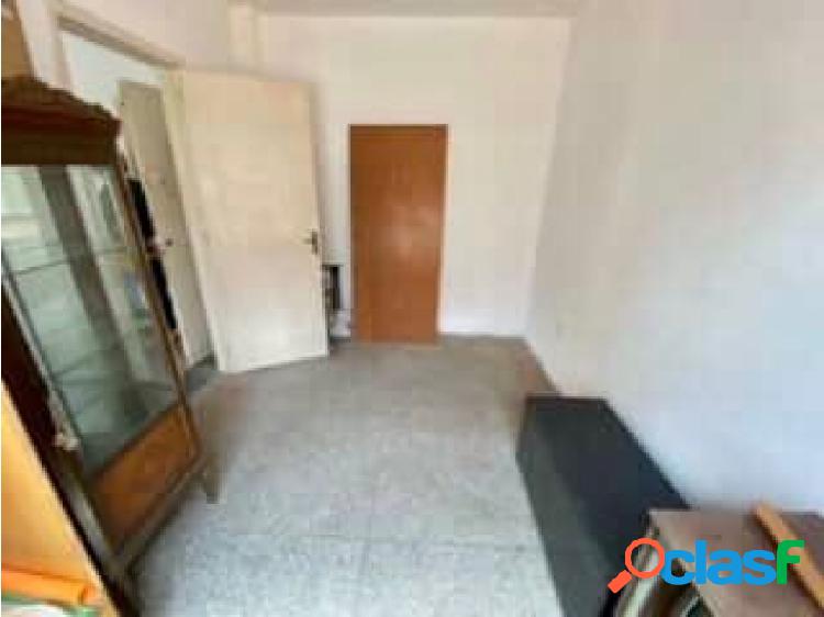 En venta apartamento tipo estudio 25m2 Bello Monte 2278