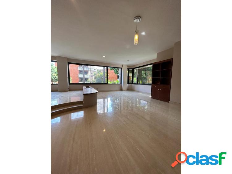 Se vende/alquila apartamento 270m2 La Castellana 4071