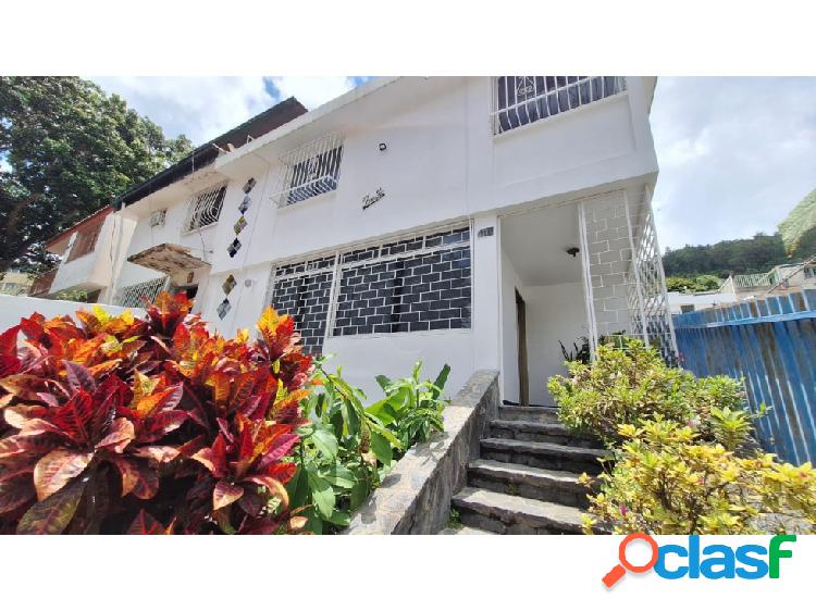 VENTA HERMOSA CASA EN LA TRINIDAD EN CALLE CIEGA