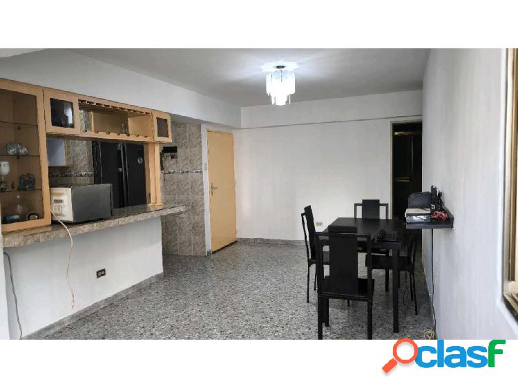 Vendo apartamento 72m2 La Candelaria 0502