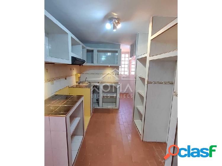 Apartamento en Venta / Alquiler, ubicado en el C.R. Las