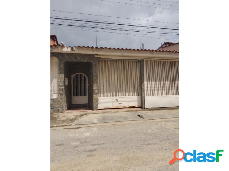 Casa en Venta Urb. La Mantuana Turmero J.C