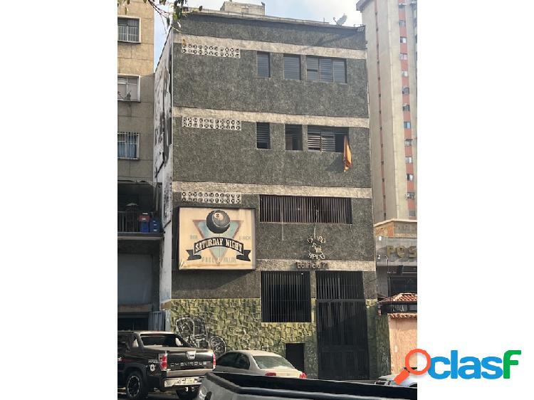 Edificio comercial/residencial Av Panteón 832 M2