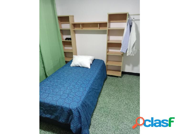 Habitación para estudiante en Santa Cecilia