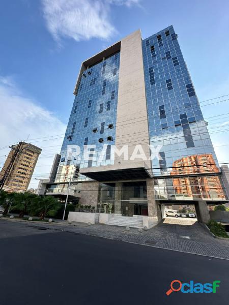 Oficina en Alquiler Torre Altus Remax Millenium