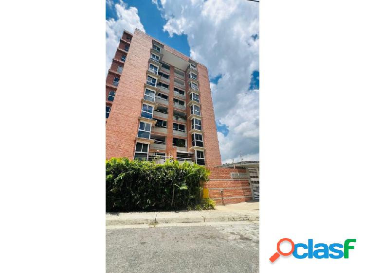 Vendo Apartamento en La Trinidad Remodelado y Amoblado