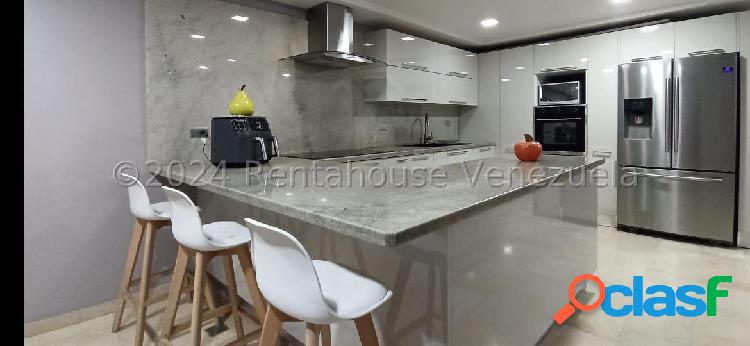 25-1013 Townhouse en Venta en Los Caciques, Falcon