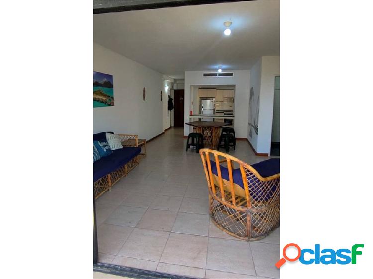 Apartamento en Venta en Camuri Grande, Parroquia Naiguata.