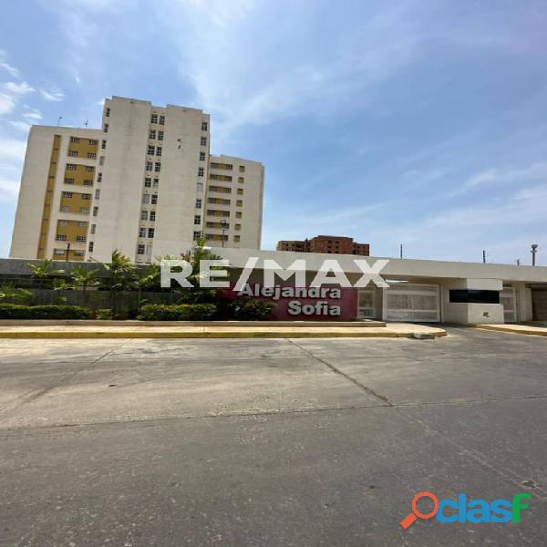 Apto. en Venta Alejandra Sofia Remax Millenium