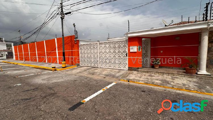 CASA EN VENTA URBANIZACION ANDRES BELLO MARACAY ESTADO