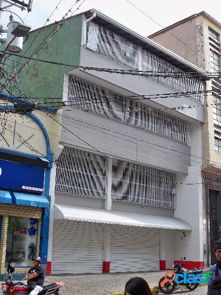 Edificio Comercial en el Centro de Merida