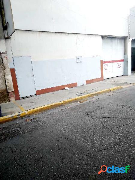 Galpón de 350 m² en Alquiler, en La Barraca, Maracay