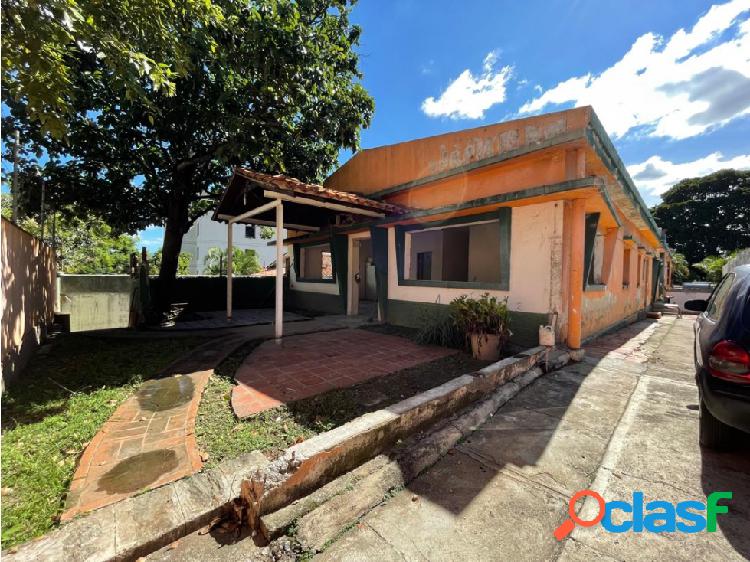 Se vende casa/terreno 786m² Altamira