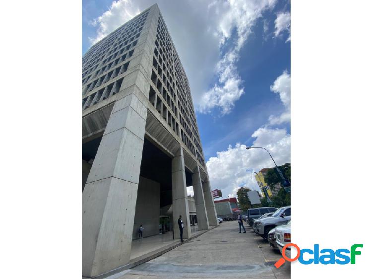 Se vende/alquila oficina 130m2 Las Mercedes 6691