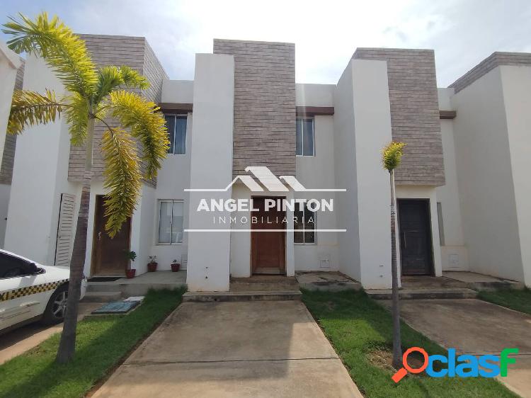 TOWNHOUSE VENTA VILLA SAN DIEGO CORREDOR VIAL CECILIO ACOSTA