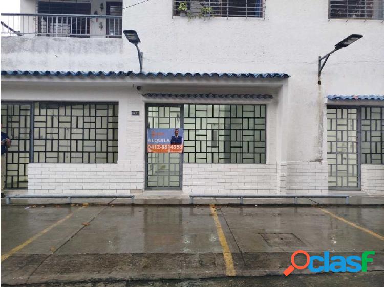 Alquiler Local Comercial a Pie de Calle en La Viña (120mts