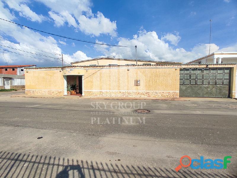 CASA EN PUERTA MARAVEN, PLC 1142, PUNTO FIJO