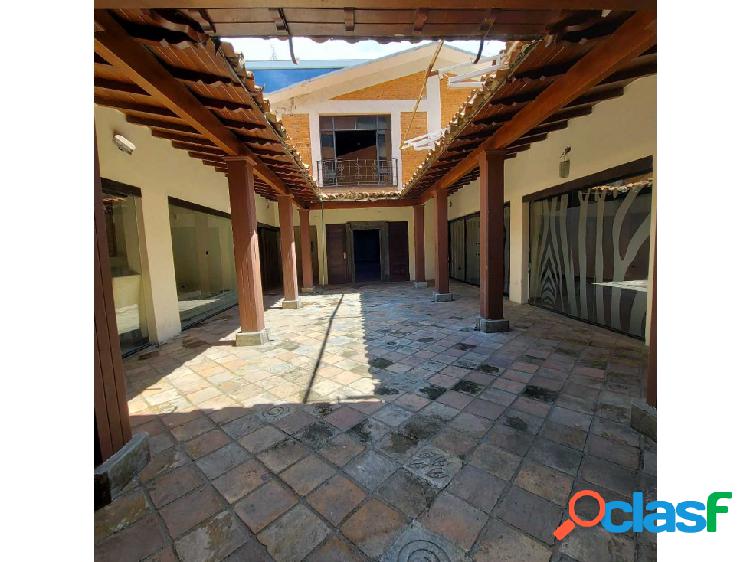 Casa Comercial en Venta en Las Mercedes 980 mts2