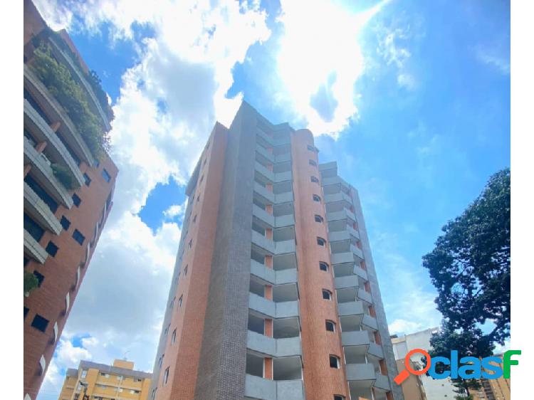 En venta apartamento 99m2 El Paraíso 7124