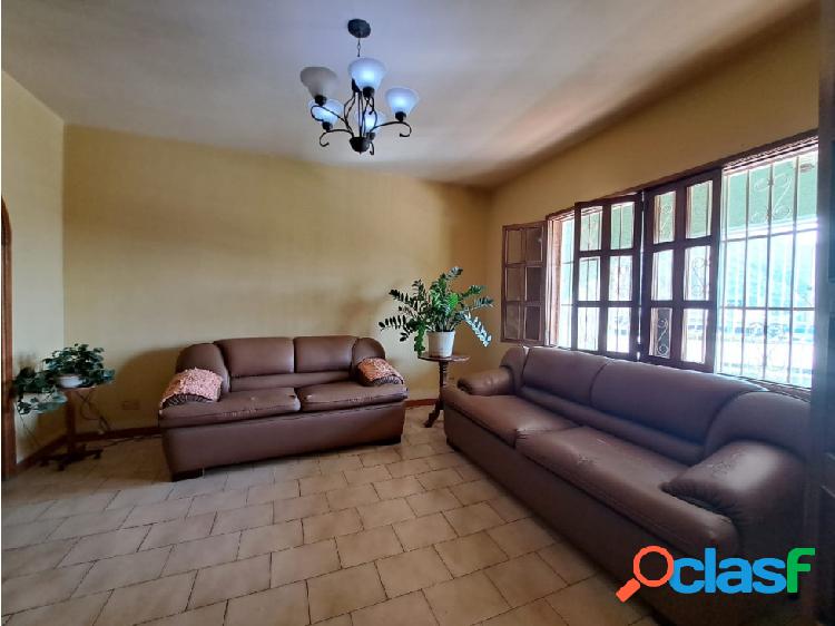 En venta cómodo Apartamento en Calle Cedeño, Guarenas