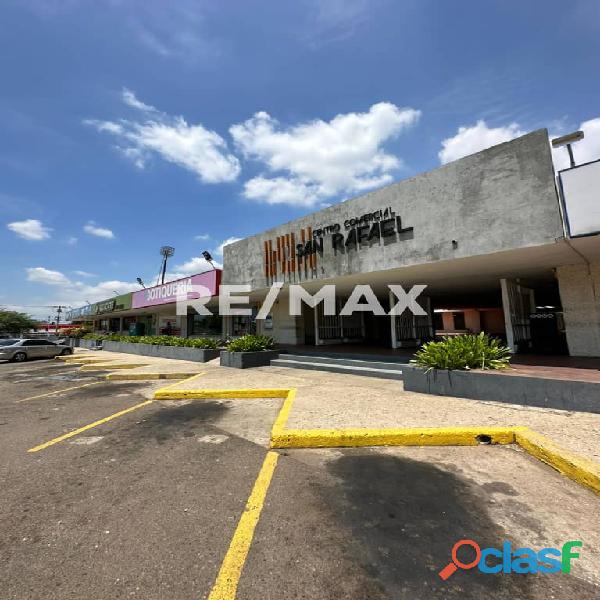 Local Comercial C.C. San Rafael.en Alquiler. Remax Millenium