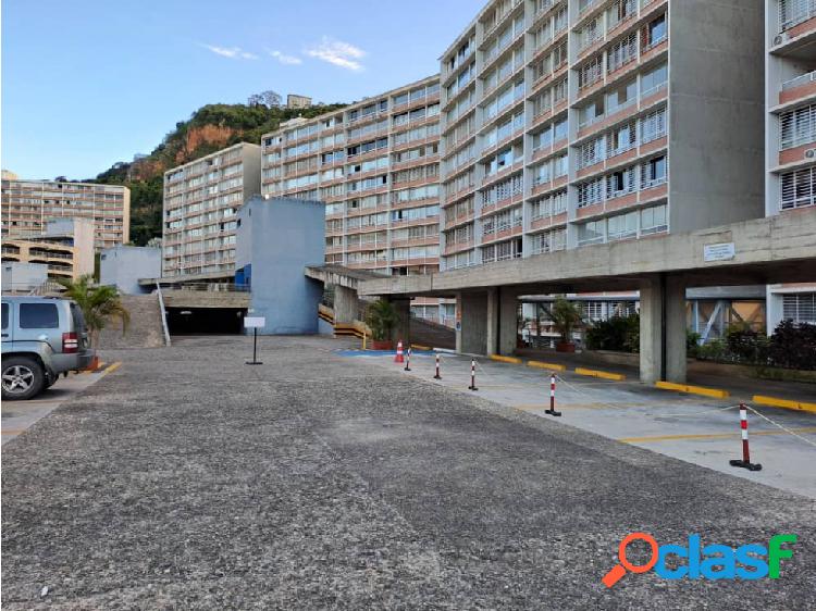 Se vende apartamento 60m2 El Encantado Humboldt 3567