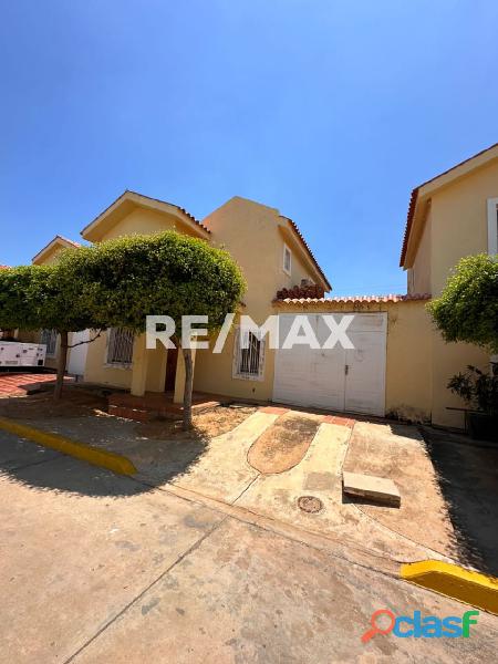 Townhouse Villa Dunas del Mar.en Venta. . Remax Millenium