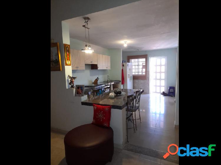 VENTA CASA CONJ RESD EN VALLE DE ORO SAN DIEGO 37-47