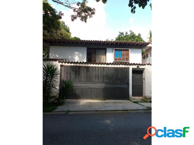 Venta de Casa en el Cafetal 470m2/5H/5B/5PE