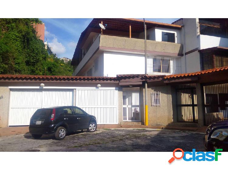 AMPLIA Y LINDA CASA EN VENTA EN COLINAS DE SANTA MÓNICA