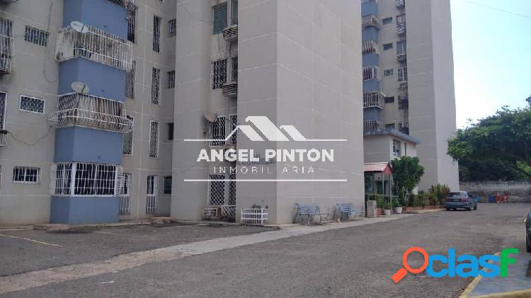 APARTAMENTO ALQUILER CENTRO MARACAIBO API 6220