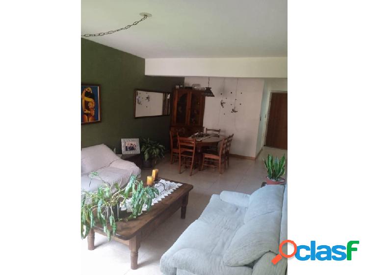 APARTAMENTO EN LA URBINA (VENTA)