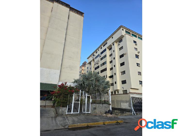 Annic Coronado Vende Amplio Apartamento en Trigal Centro.