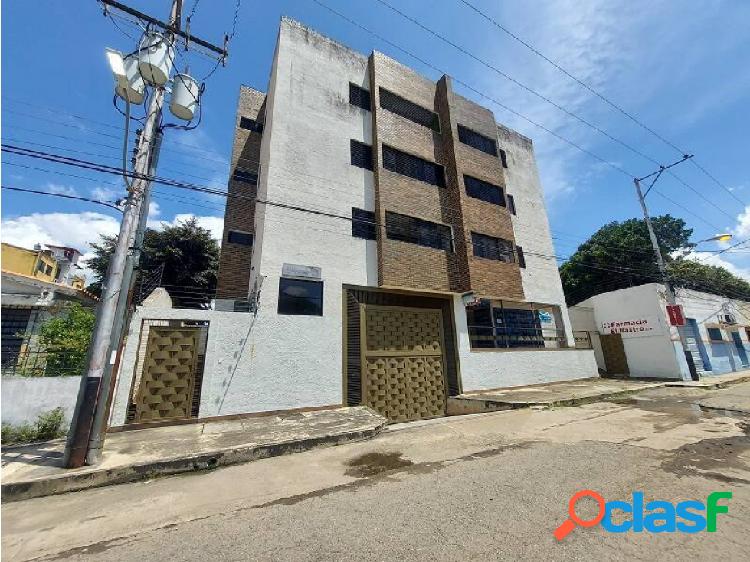 Annic Coronado Vende Apartamento en PB Naguanagua Ref.