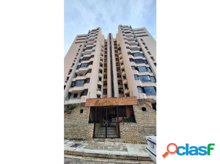 Annic Coronado Vende Apartamento en el Bosque, 225 mtrs.