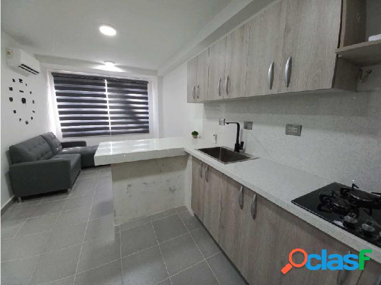 Apartamento en Alquiler Doral Country Mañongo AR-8141357