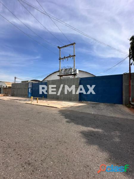 Galpones en Venta. Zona Industrial 1. Remax Millenium