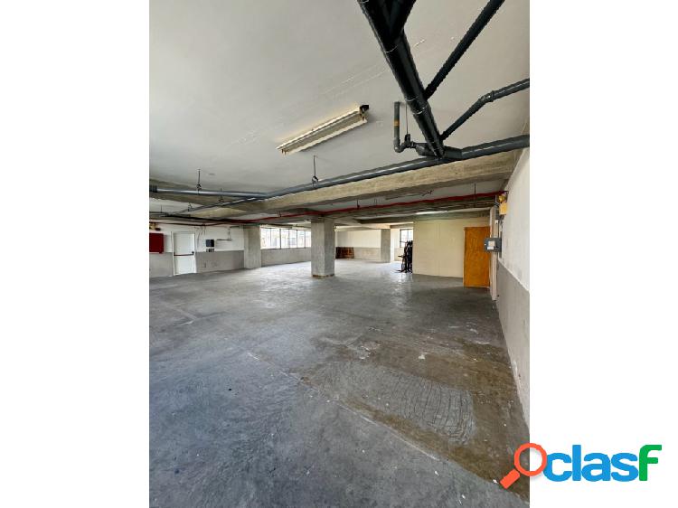 PISO INDUSTRIAL EN ALQUILER 375 M2- URB. BOLEITA