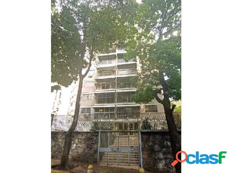 Se vende apartamento 98m2 El Marqués 8050