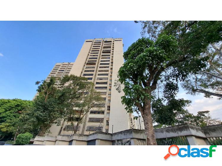 Vendo apartamento de 340m2 4h/4b/2pe Los Dos Caminos