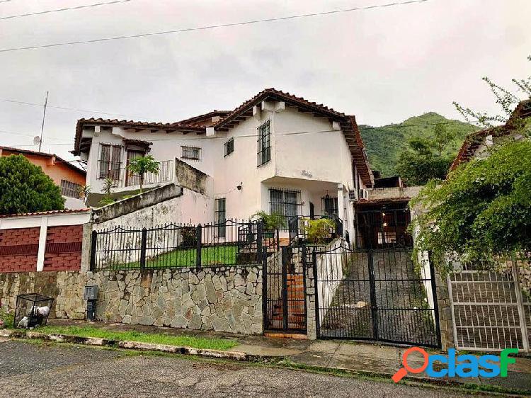 Venta Casa Urb. Carialinda, Naguanagua