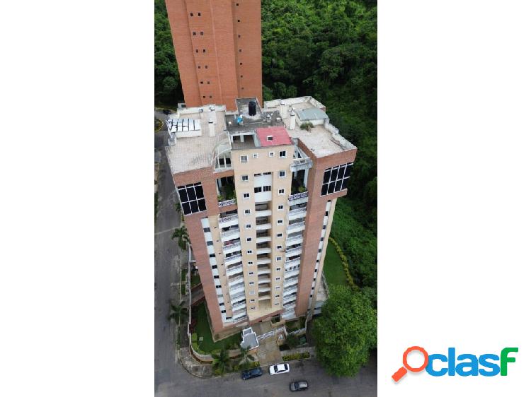 Annic Coronado Vende Apartamento en El Bosque Ref. 245393