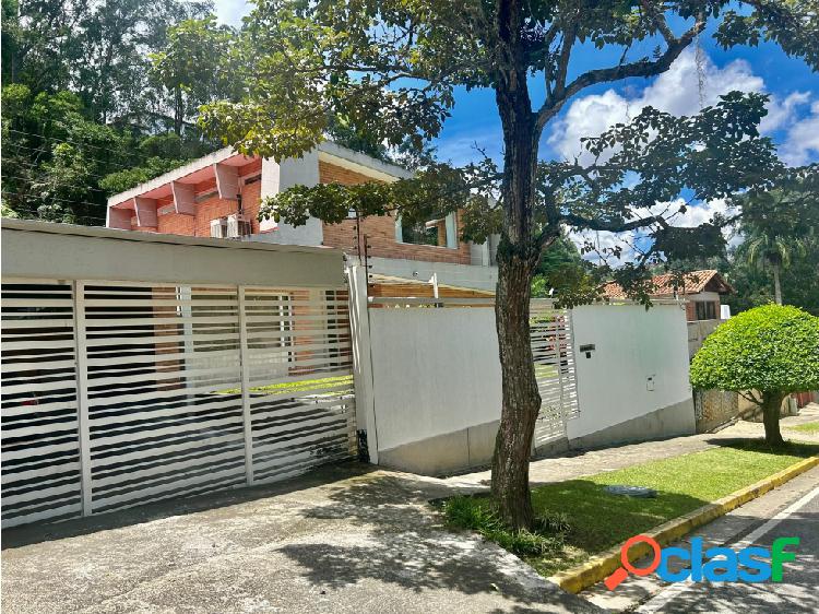 Moderna, elegante y acogedora quinta completamente
