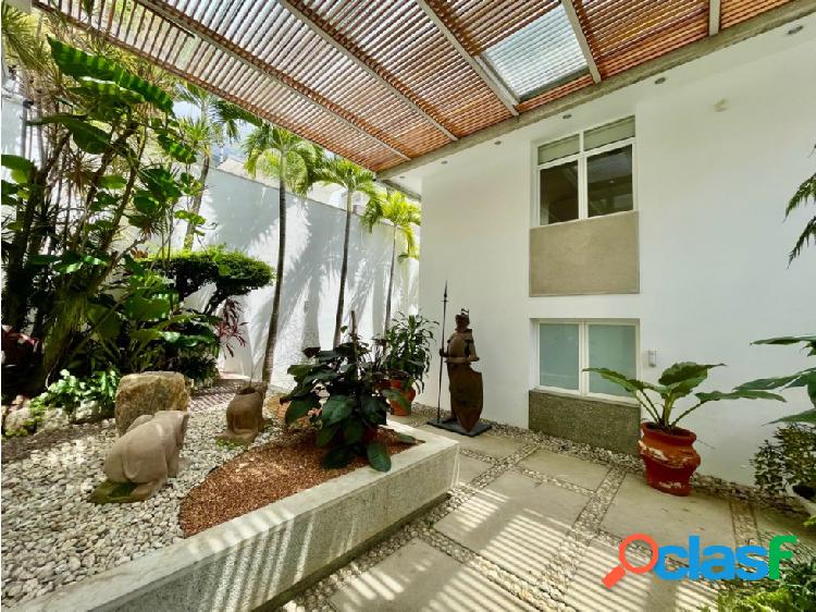 Se vende casa 500m2 Altamira 3294