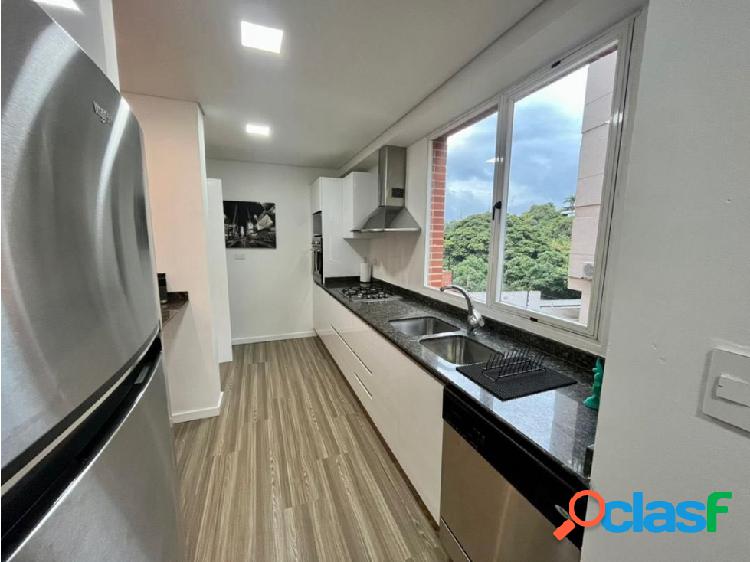 Alquilo apartamento 104m2 Las Mercedes 4914