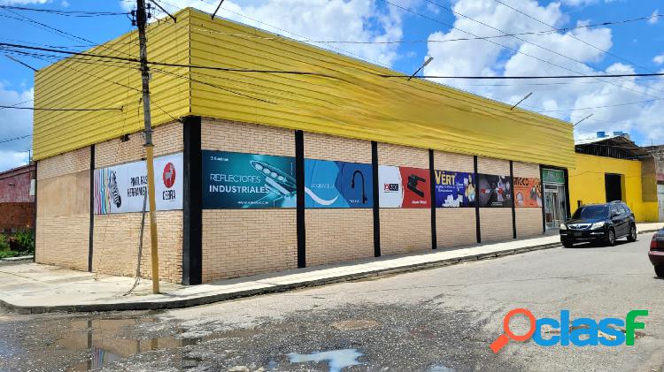 En venta excelente galpon comercial ubicado en sector santa