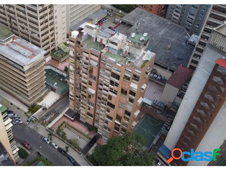 Lindo y comodo apartamento en venta en Los Palos grandes 115