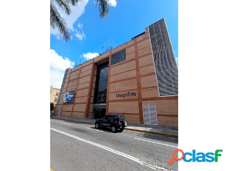 Local comercial/ Venta/ Chacao/ 4M2/ 0HB- 0B- 0PE