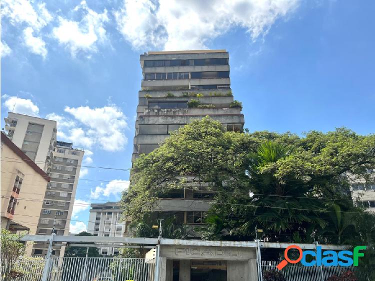 Se vende Apto144m² 2h/ 2b/ 1p Los Palos Grandes