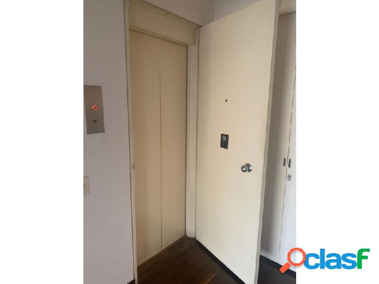 Se vende apartamento 237m2 Santa Rosa de Lima 0881